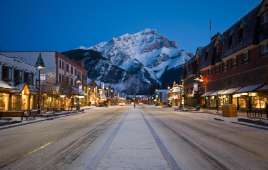 Canadian Rockies Adventure: 10 Days of Scenic Beauty & Wonder.